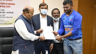 Dr. Virendra Kumar, Hon. Minister for Social Justice and Empowerment, at the Dr. Ambedkar International Center, New Delhi Honored Blind Cricket team-5