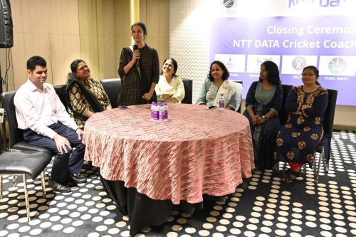 At the closing ceremony of the NTT DATA Cricket Coaching Camp for Blind Women, the NTT DATA leadership team presented cricket kits to the six teams-9