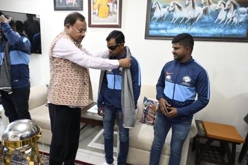 Shri Annasaheb Shankar Jolle, Member of parliament congratulated Blind Cricket World Cup Players-3