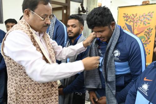 Shri Annasaheb Shankar Jolle, Member of parliament congratulated Blind Cricket World Cup Players-4