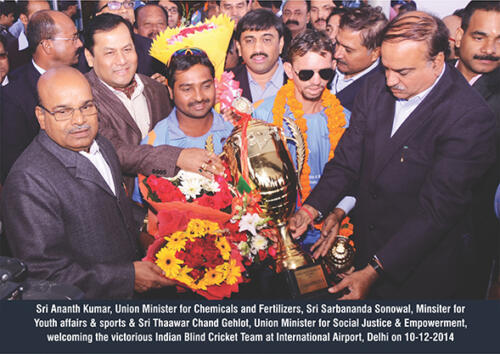 Victorious Indian Blind Team at International Airport, Delhi on 10-12-2014
